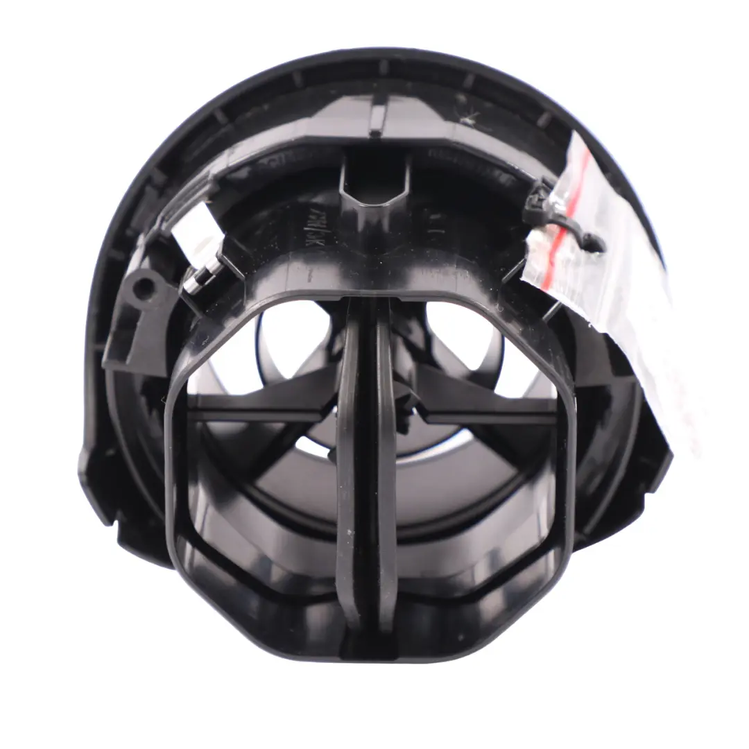 Bocchetta d'aria Mercedes C117 W176 AMG Ugello griglia cruscotto per con numero di parte A1768301054 Bocchetta d'aria Mercedes C117 W176 AMG Ugello griglia cruscotto - SKU A1768301054 - Numero di parte A1768301054