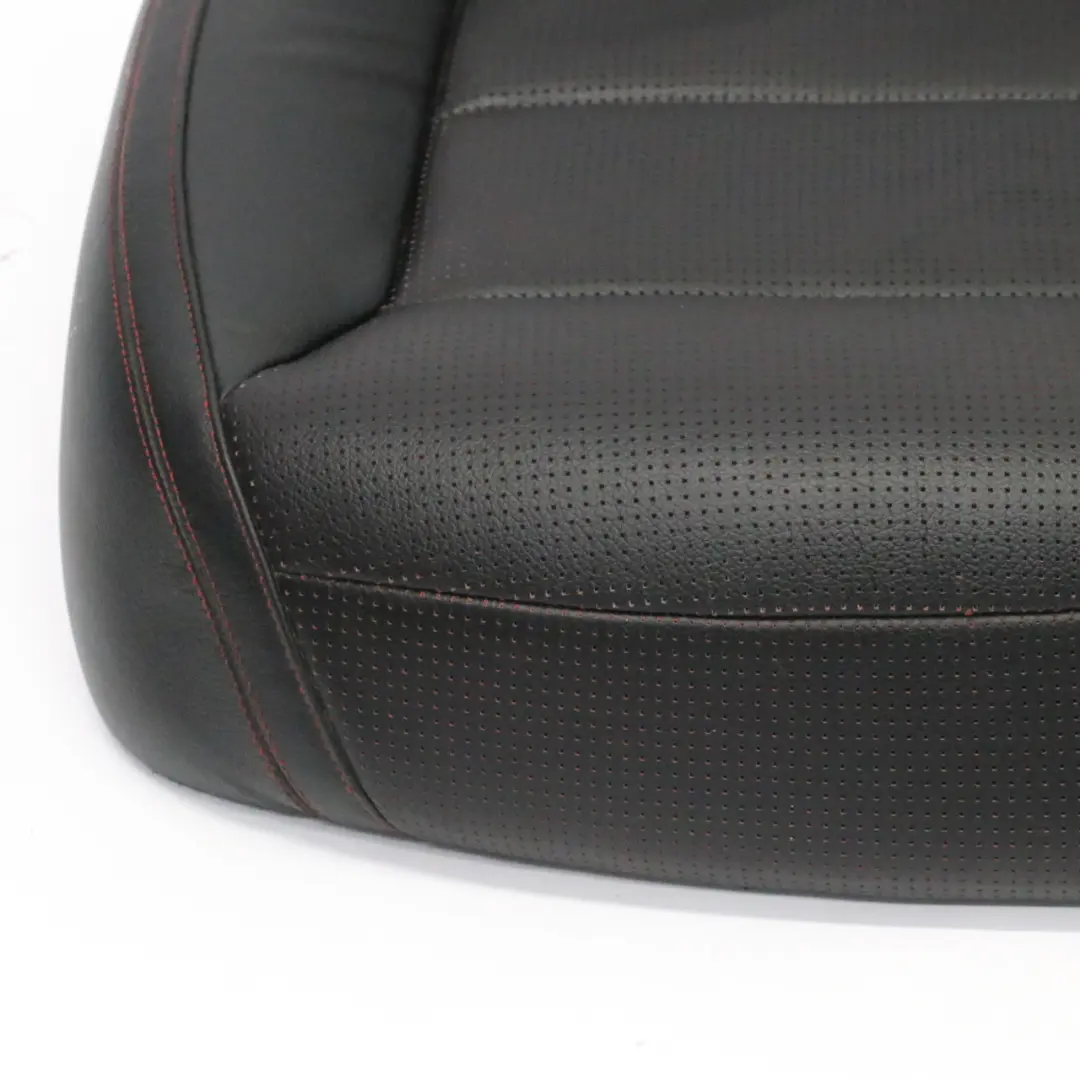 W117 W176 Sedile posteriore in panchina Rivestimento in pelle AMG Nero per Mercedes con numero di parte A1769200561 Mercedes W117 W176 Sedile posteriore in panchina Rivestimento in pelle AMG Nero - SKU A1769200561 - Numero di parte A1769200561