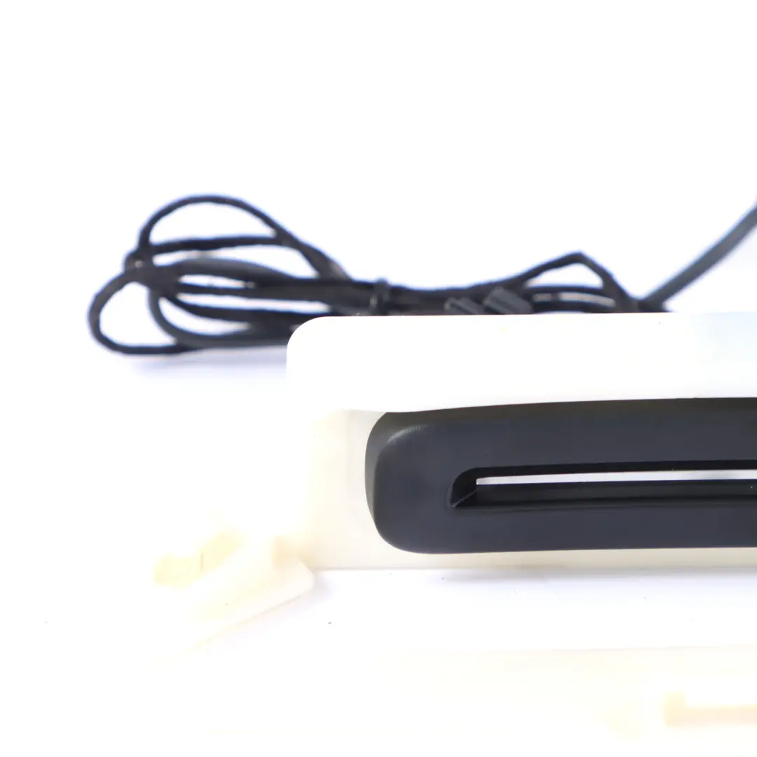 Mercedes W176 Ramka Osłona Tylnej Oparcia Kanpy - SKU A1769231200 - Numer Części A1769231200