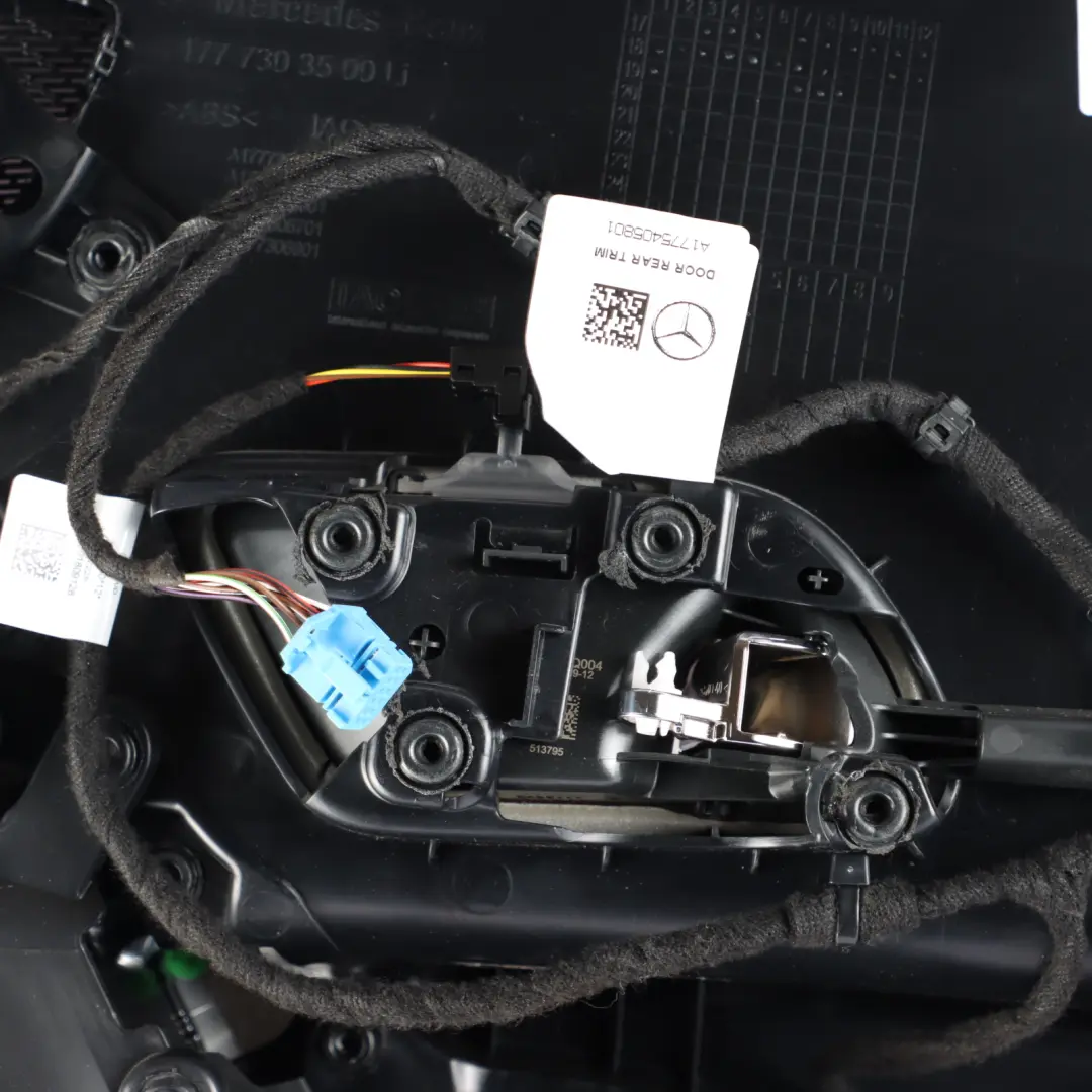 Mercedes W177 Hintere Tür Karte Links Trim Panel Abdeckung Kunstleder Rot - SKU A1777301302-1 - Teilenummer A1777301302