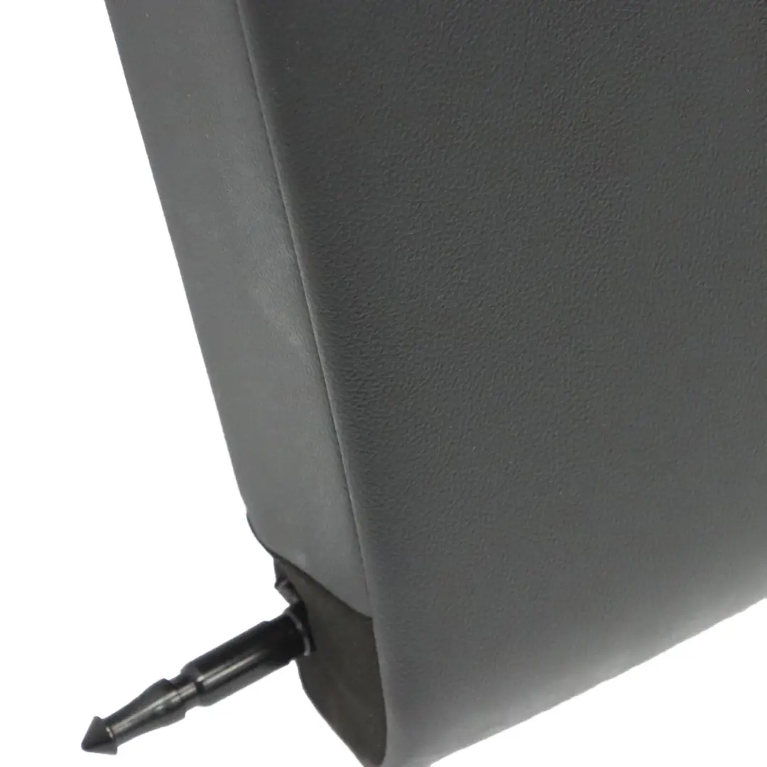 Apoyabrazos Central Asiento Trasero Cuero Negro A1779700900 para Mercedes W177 con número de pieza A1779203801 Mercedes W177 Apoyabrazos Central Asiento Trasero Cuero Negro A1779700900 - SKU A1779203801 - Número de pieza A1779203801