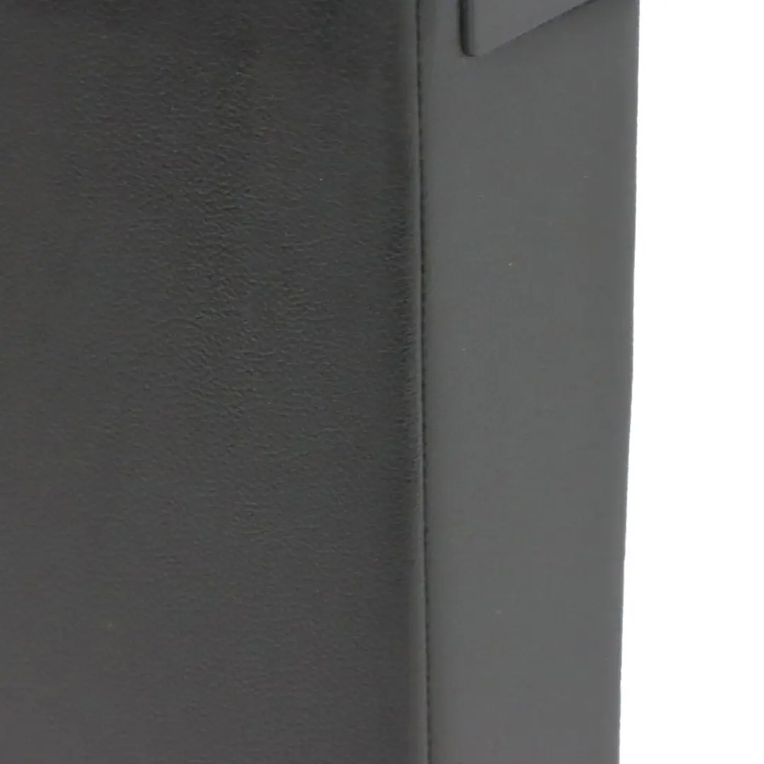 Apoyabrazos Central Asiento Trasero Cuero Negro A1779700900 para Mercedes W177 con número de pieza A1779203801 Mercedes W177 Apoyabrazos Central Asiento Trasero Cuero Negro A1779700900 - SKU A1779203801 - Número de pieza A1779203801