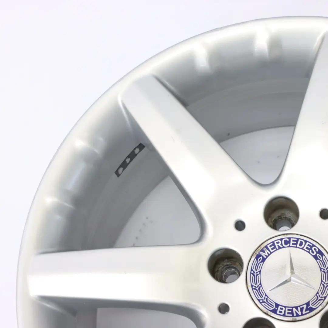 Llanta de aleación trasera de 7 radios 17" 8,5J ET:34 para Mercedes CL203 con número de pieza A2034012402 Mercedes CL203 Llanta de aleación trasera de 7 radios 17" 8,5J ET:34 - SKU A2034012402-2 - Número de pieza A2034012402