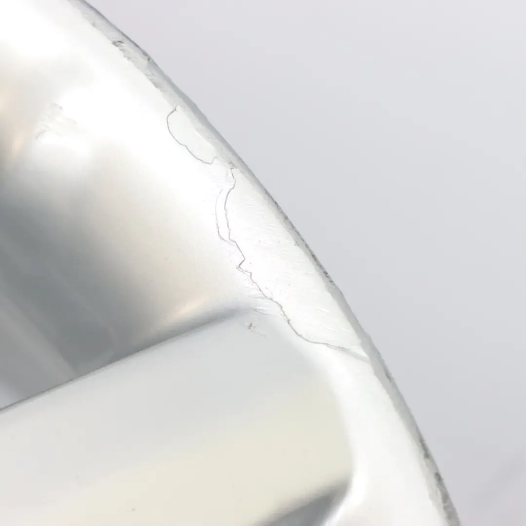 Cerchio in lega posteriore a 7 razze 17" 8,5J ET:34 per Mercedes CL203 con numero di parte A2034012402 Mercedes CL203 Cerchio in lega posteriore a 7 razze 17" 8,5J ET:34 - SKU A2034012402-2 - Numero di parte A2034012402