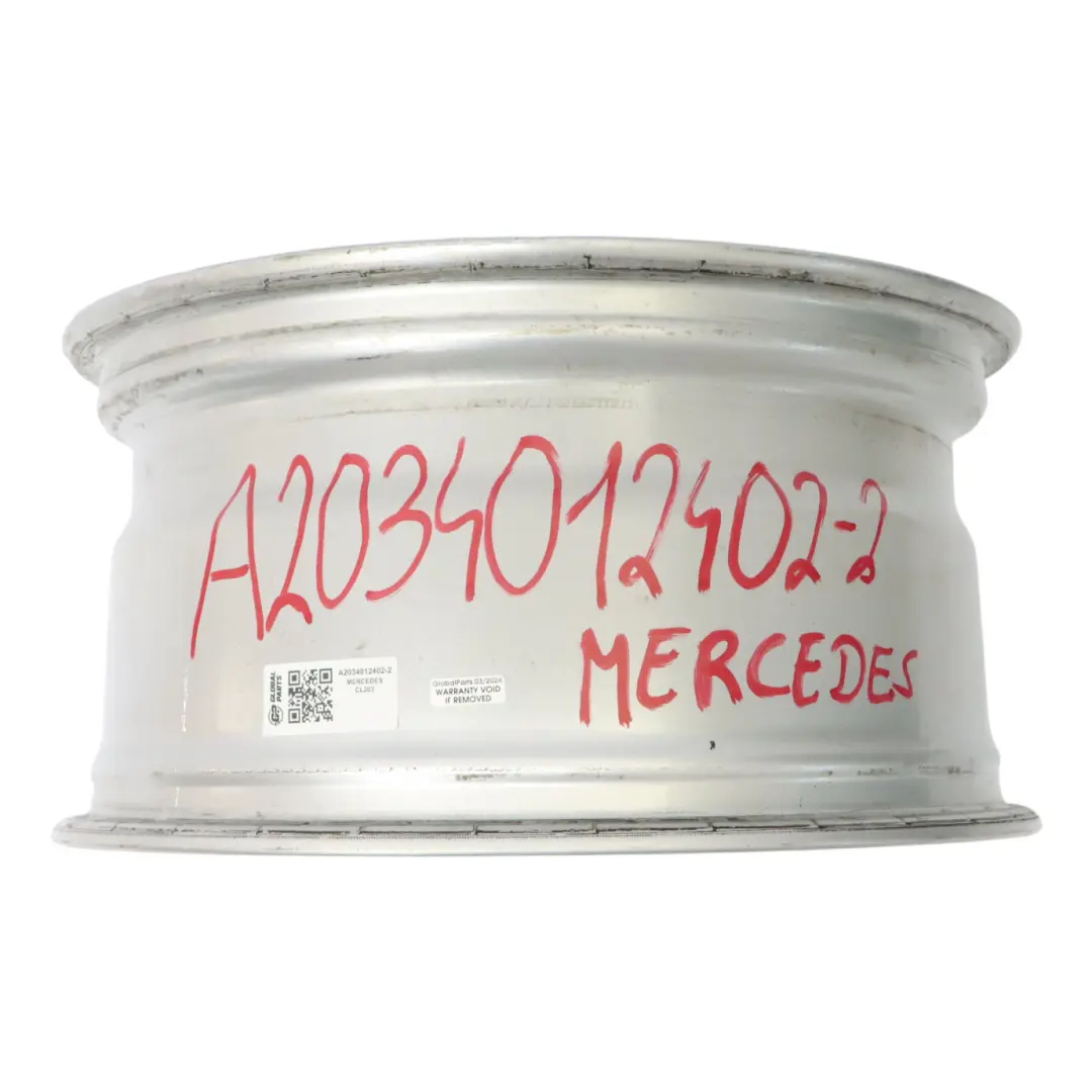 Cerchio in lega posteriore a 7 razze 17" 8,5J ET:34 per Mercedes CL203 con numero di parte A2034012402 Mercedes CL203 Cerchio in lega posteriore a 7 razze 17" 8,5J ET:34 - SKU A2034012402-2 - Numero di parte A2034012402