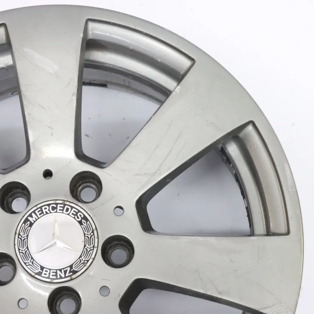 Grau Leicht metall felge 16" 7 Loch ET:43 7J für Mercedes W204 mit Teilenummer A2044011102 Mercedes W204 Grau Leicht metall felge 16" 7 Loch ET:43 7J - SKU A2044011102-8 - Teilenummer A2044011102