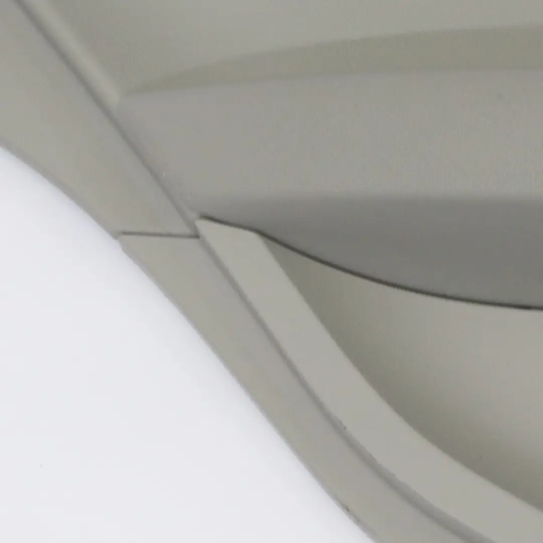 Mercedes W204 Embellecedor del panel de la puerta trasera izquierda Beige - SKU A2047304262-1 - Número de pieza A2047304262