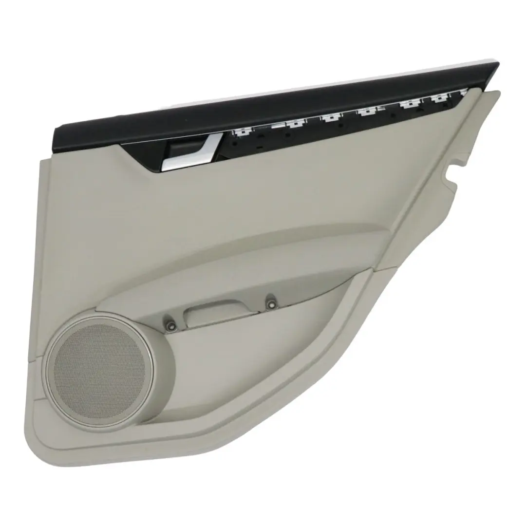 Mercedes W204 Embellecedor del panel de la tarjeta trasera derecha beige - SKU A2047304462-1 - Número de pieza A2047304462