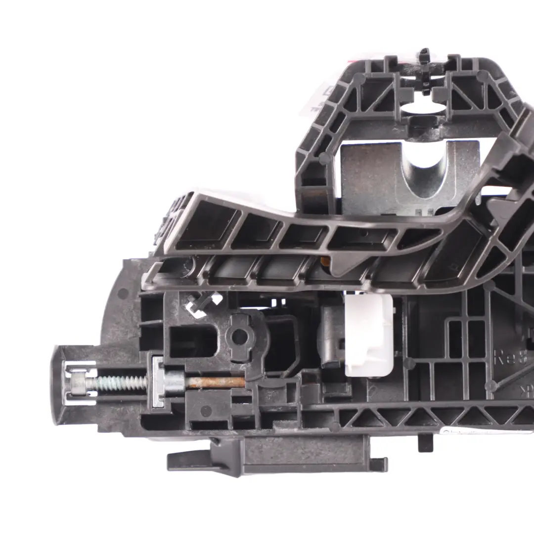 Poignée de porte arrière droite noir obsidien métallisé - 197 pour Mercedes W204 à propos du numéro de pièce A2047602434 Mercedes W204 Poignée de porte arrière droite noir obsidien métallisé - 197 - SKU A2047602434-OB2 - Numéro de pièce A2047602434