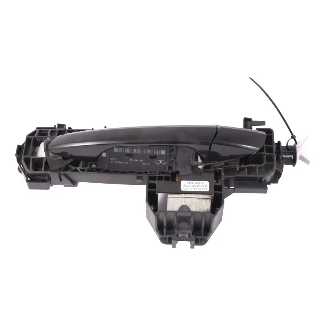 W117 Asidero Puerta Exterior Kosmos Negro-191 Delantero Izquierdo para Mercedes con número de pieza A2047602534 Mercedes W117 Asidero Puerta Exterior Kosmos Negro-191 Delantero Izquierdo - SKU A2047602534-KB - Número de pieza A2047602534