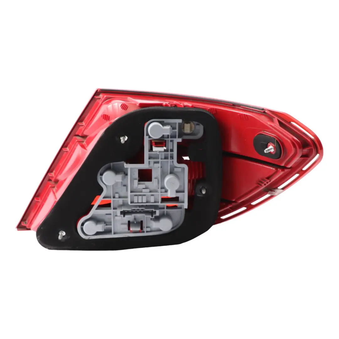  Luz Trasera Mercedes W204 Izquierda Panel Lateral - SKU A2048200164-1 - Número de pieza A2048200164
