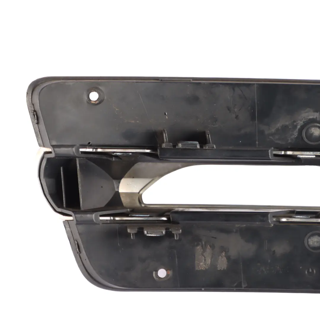 Parachoques Delantero Cerrado Rejilla Marco Izquierda para Mercedes W204 con número de pieza A2048851353 Mercedes W204 Parachoques Delantero Cerrado Rejilla Marco Izquierda - SKU A2048851353-2 - Número de pieza A2048851353