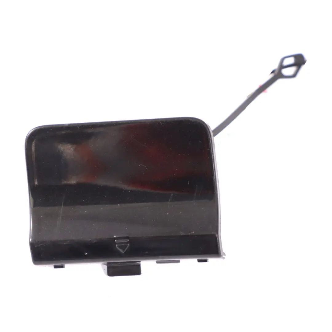 Gancio di traino paraurti posteriore Cap Obsidian Black - 197 per Mercedes W204 con numero di parte A2048855723 Mercedes W204 Gancio di traino paraurti posteriore Cap Obsidian Black - 197 - SKU A2048855723-OB - Numero di parte A2048855723