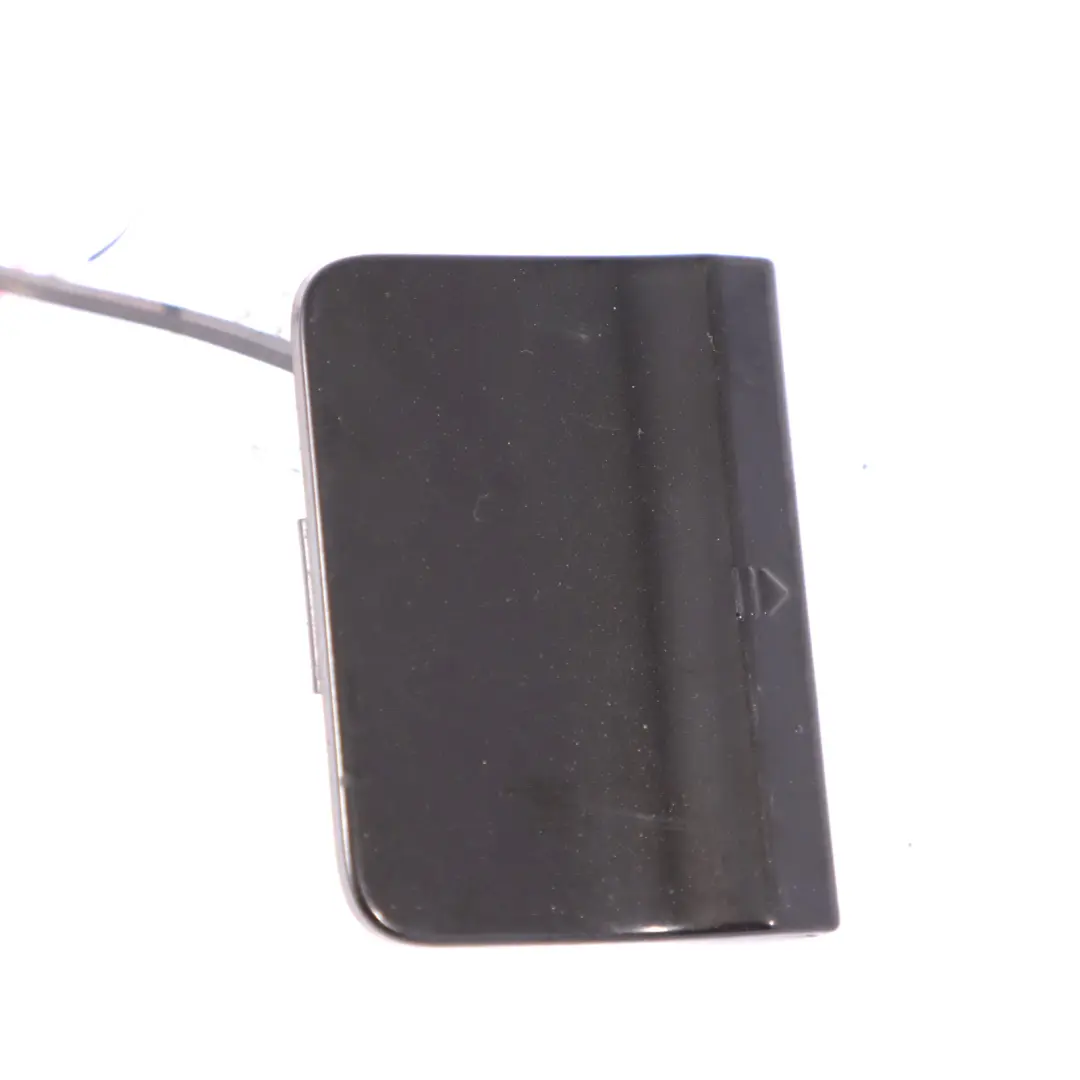 Capuchon de crochet pour pare-chocs arrière Noir obsidien - 197 pour Mercedes W204 à propos du numéro de pièce A2048855723 Mercedes W204 Capuchon de crochet pour pare-chocs arrière Noir obsidien - 197 - SKU A2048855723-OB - Numéro de pièce A2048855723