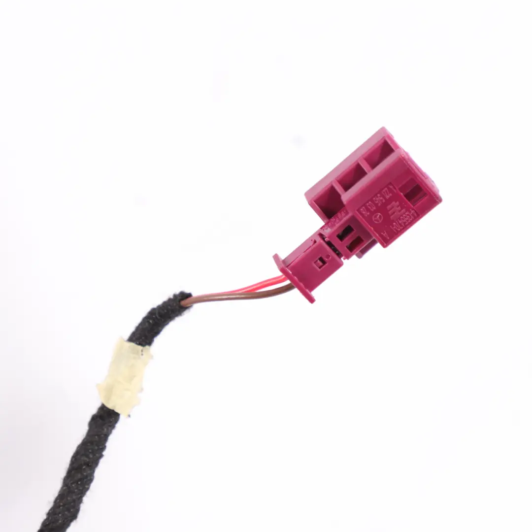  Luce Freno Mercedes W117 Lampada Stop Terzo Freno Posteriore A2048200056 - SKU A2049066002-2 - Numero di parte A2049066002