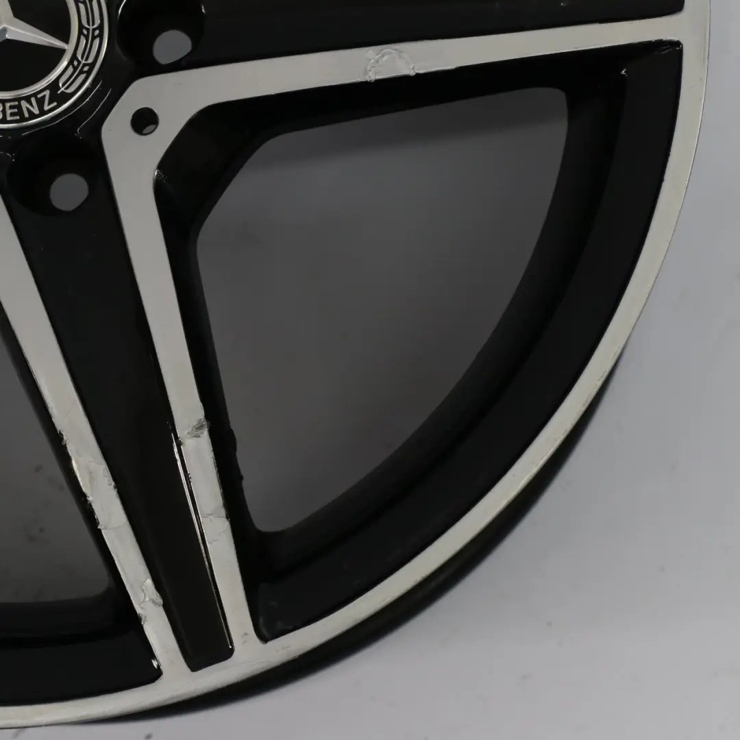 Schwarz AMG Leicht metall rad Felge 18" 8,5J ET:49 für Mercedes W205 mit Teilenummer A2054011200 Mercedes W205 Schwarz AMG Leicht metall rad Felge 18" 8,5J ET:49 - SKU A2054011200-5 - Teilenummer A2054011200