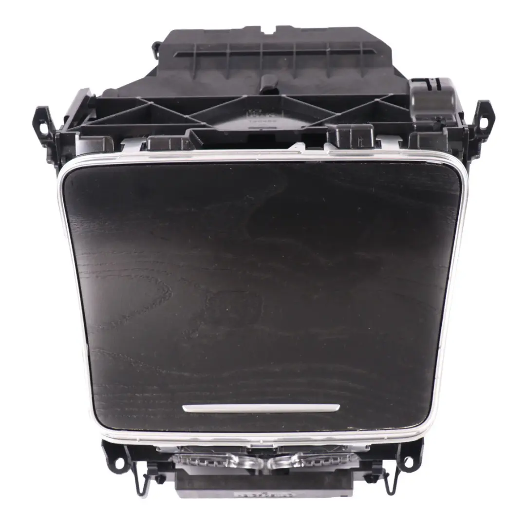 Console centrale interna Pannello portaoggetti nero per Mercedes W205 con numero di parte A2056801204 Mercedes W205 Console centrale interna Pannello portaoggetti nero - SKU A2056801204-1 - Numero di parte A2056801204