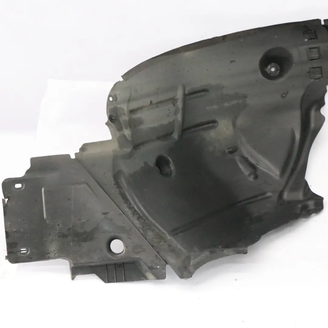 Paso de rueda Mercedes W205 Tapa del paso de rueda Panel Delantero Derecho para con número de pieza A2056903201 Paso de rueda Mercedes W205 Tapa del paso de rueda Panel Delantero Derecho - SKU A2056903201-2 - Número de pieza A2056903201