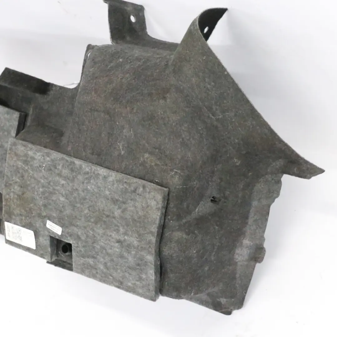 Kofferraum links seitliche Verkleidung Gepäckabdeckung für Mercedes A205 mit Teilenummer A2056904706 Mercedes A205 Kofferraum links seitliche Verkleidung Gepäckabdeckung - SKU A2056904706 - Teilenummer A2056904706