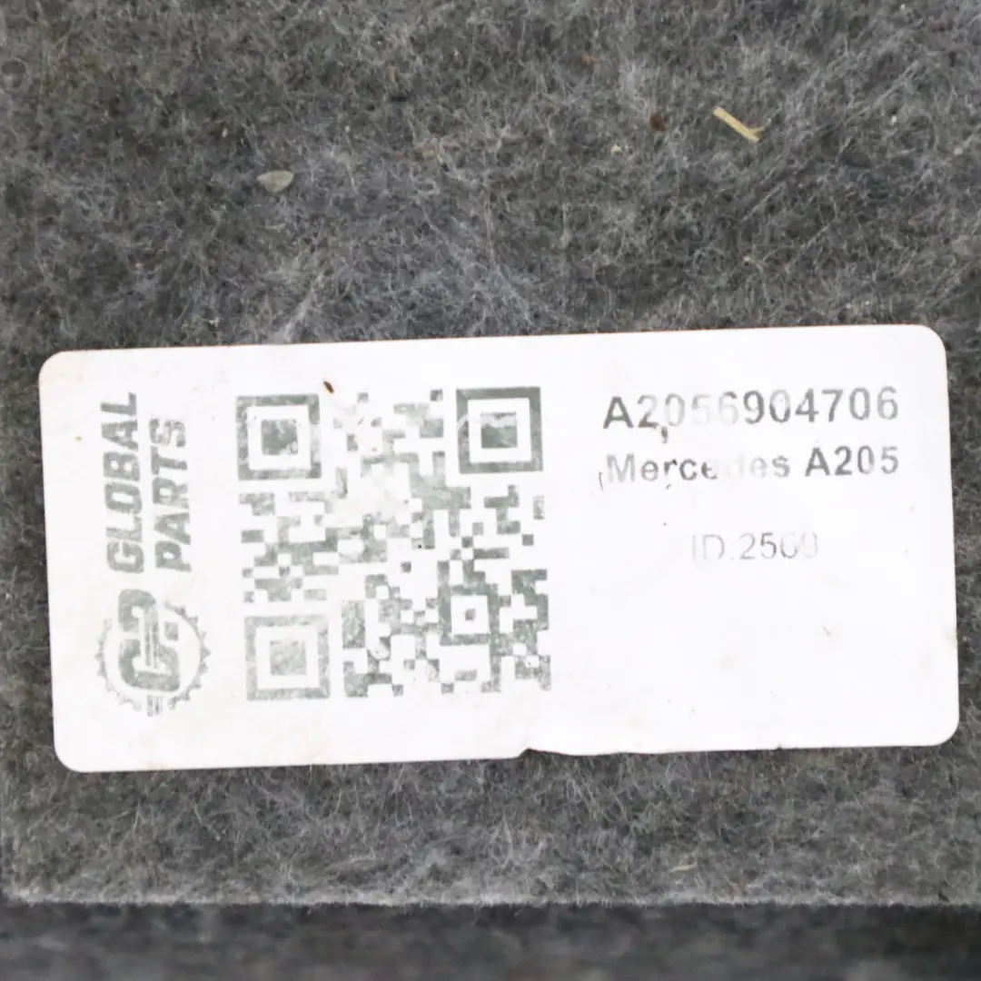 Mercedes A205 Osłona Boczek Wykończenie Bagażnika Lewy Tylny - SKU A2056904706 - Numer Części A2056904706
