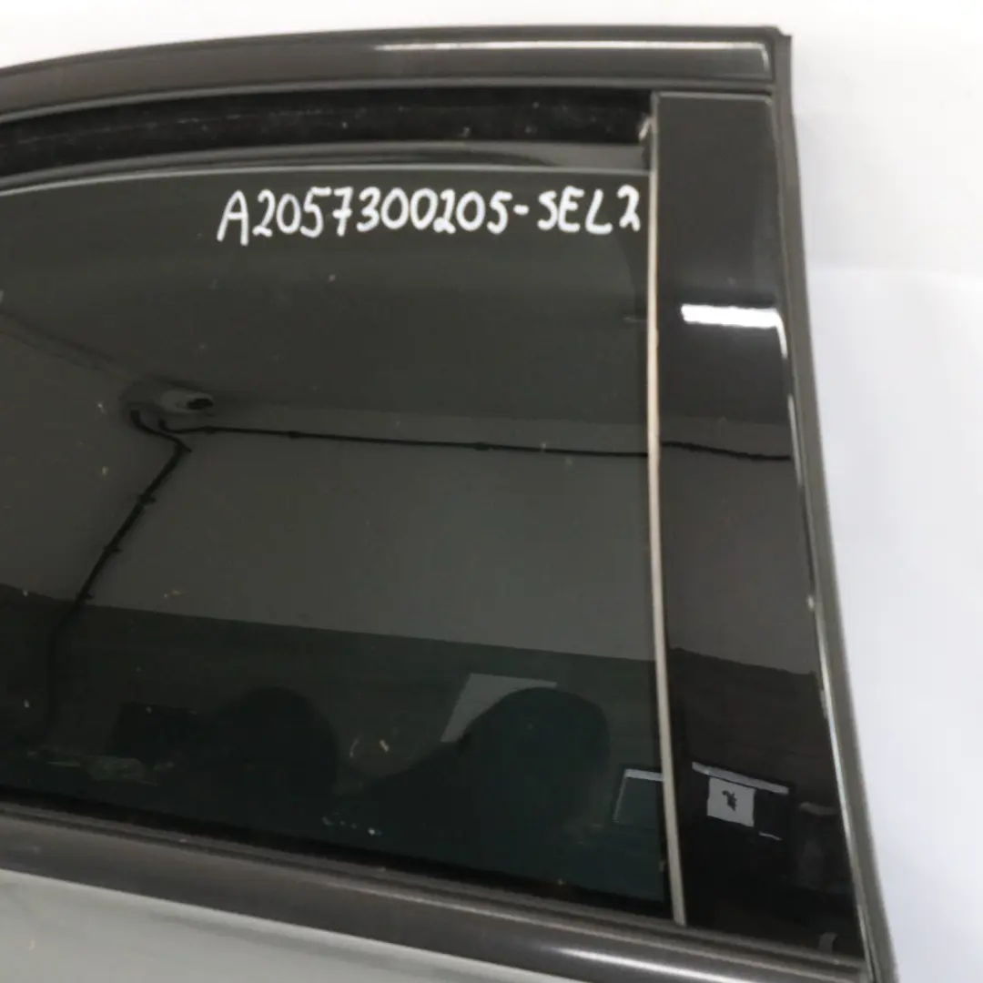 Mercedes W205 Puerta Trasera Derecha Gris Selenita Metalizado - 992 - SKU A2057300205-SEL2 - Número de pieza A2057300205