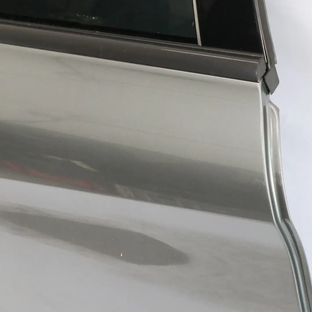 Mercedes W205 Puerta Trasera Derecha Gris Selenita Metalizado - 992 - SKU A2057300205-SEL2 - Número de pieza A2057300205