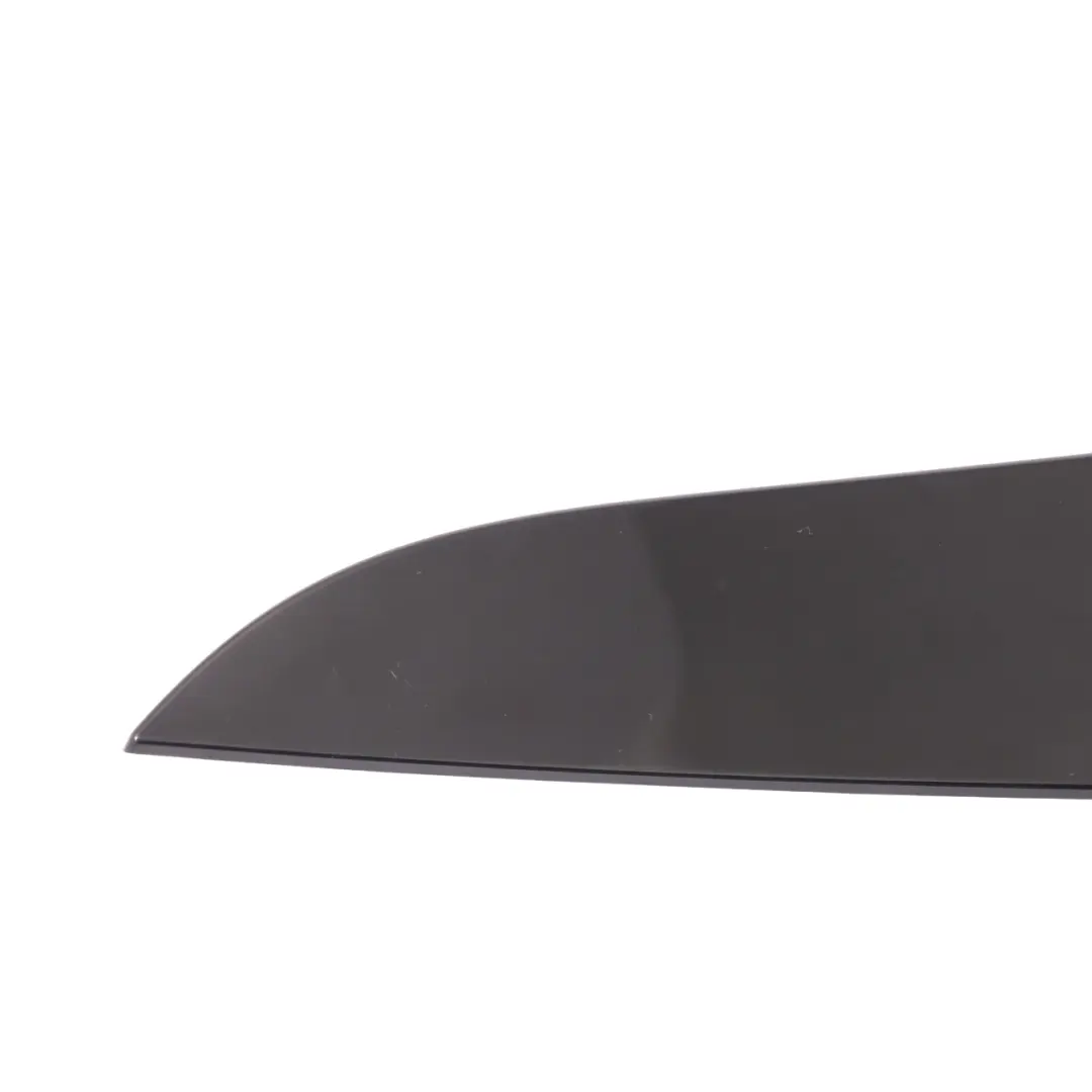 Baguette de porte arrière droite Mercedes GLC X253 Noir brillant pour à propos du numéro de pièce A2057300222 Baguette de porte arrière droite Mercedes GLC X253 Noir brillant - SKU A2057300222 - Numéro de pièce A2057300222