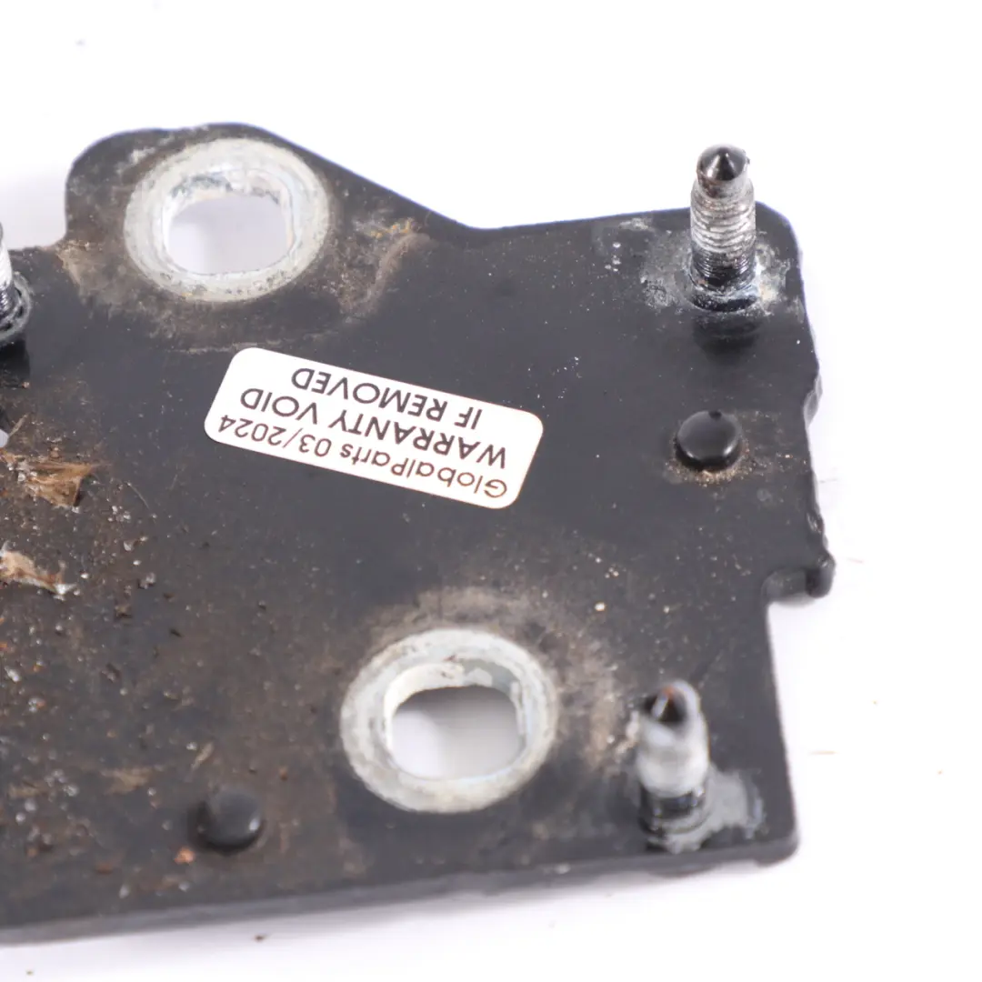 Cerniera Portellone Bagagliaio Sinistra Nero - 197 A2057501128 per Mercedes A205 con numero di parte A2057507300 Mercedes A205 Cerniera Portellone Bagagliaio Sinistra Nero - 197 A2057501128 - SKU A2057507300-OB - Numero di parte A2057507300