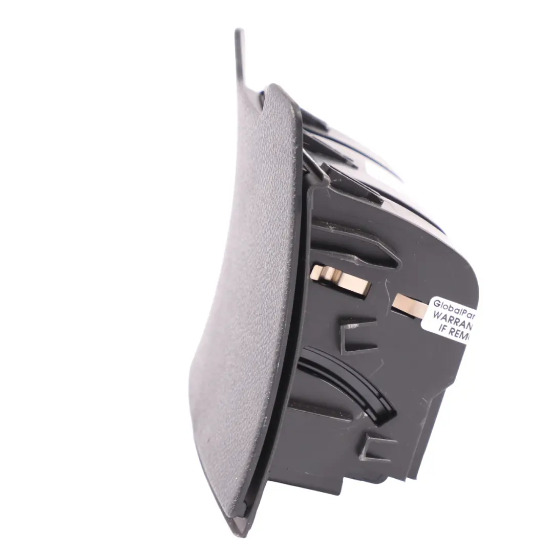 Cendrier Mercedes A205 Console centrale Rangement arrière Allume-cigare Noir - SKU A2058100030 - Numéro de pièce A2058100030