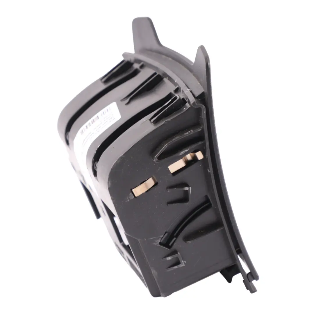  Cendrier Mercedes A205 Console centrale Rangement arrière Allume-cigare Noir - SKU A2058100030 - Numéro de pièce A2058100030