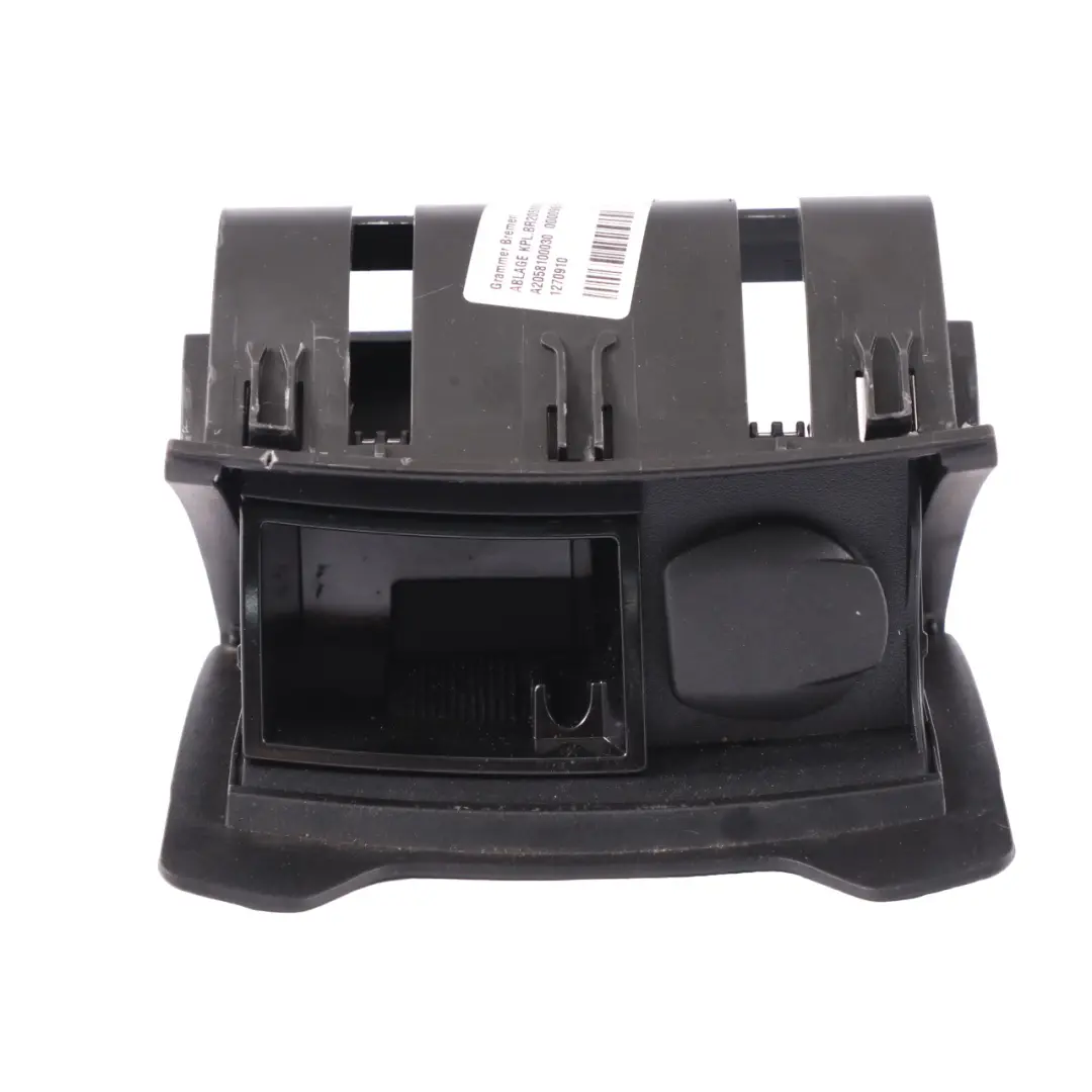 Posacenere Mercedes A205 Consolle centrale Portaoggetti posteriore Accendino per con numero di parte A2058100030 Posacenere Mercedes A205 Consolle centrale Portaoggetti posteriore Accendino - SKU A2058100030 - Numero di parte A2058100030