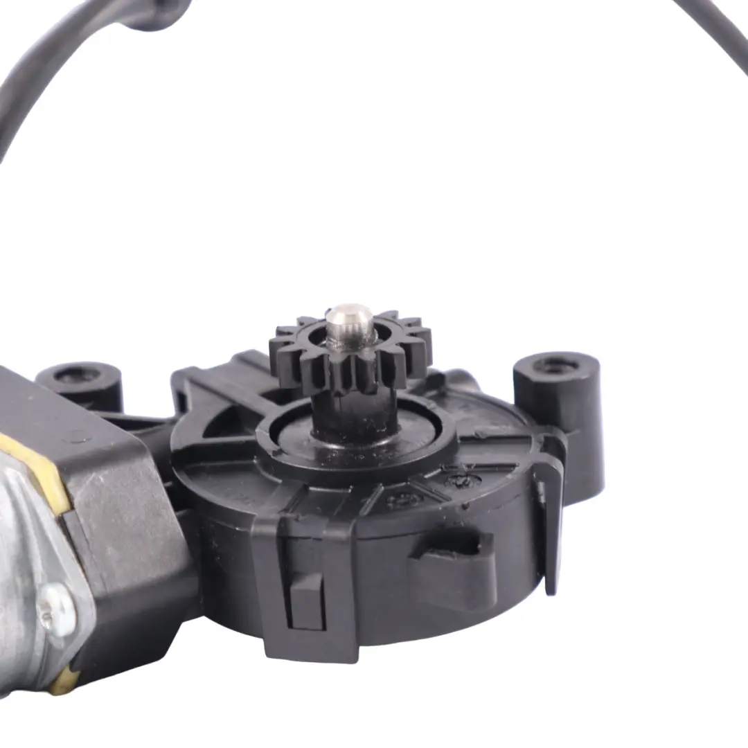  Feeder Motor Mercedes A205 Front Seat Belt Left N/S Sender Motor - SKU A2058600182 - Part number A2058600182