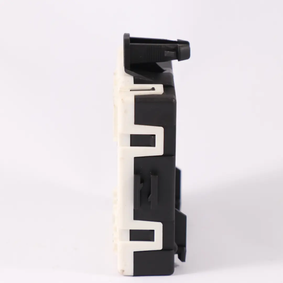  Module de porte Mercedes GLC X253 Module contrôle porte avant gauche - SKU A2059000328 - Numéro de pièce A2059000328