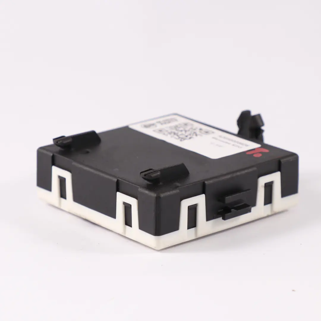 Door Module Mercedes GLC X253 Rear Door Left Control Module to with Part number A2059000828 Door Module Mercedes GLC X253 Rear Door Left Control Module - SKU A2059000828 - Part number A2059000828