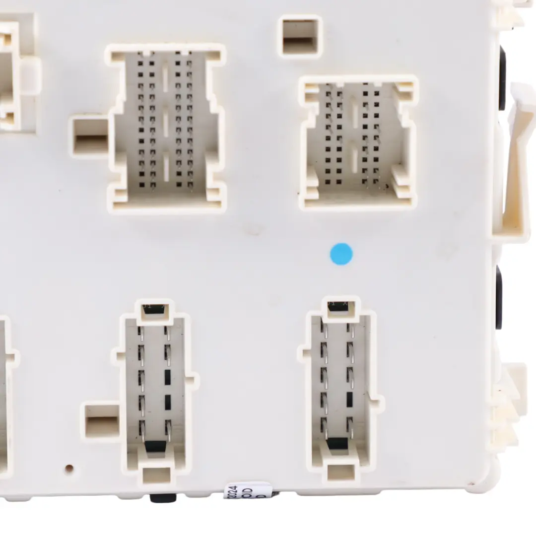 Module de l'unité de contrôle du confort du cabriolet pour Mercedes A205 à propos du numéro de pièce A2059003740 Mercedes A205 Module de l'unité de contrôle du confort du cabriolet - SKU A2059003740 - Numéro de pièce A2059003740