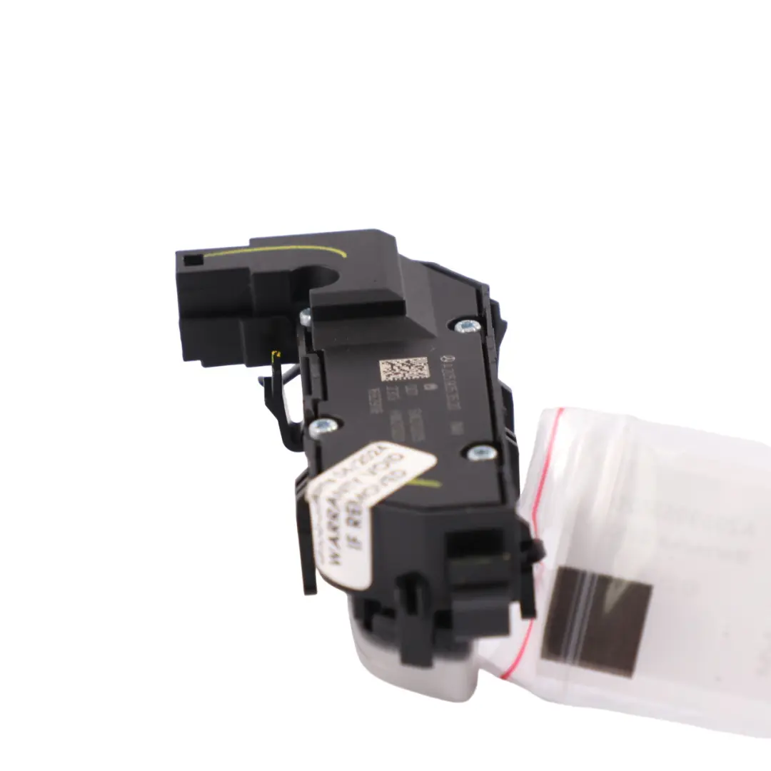 Przełącznik Ogrzewania Fotela Drzwi Lewy Przód do Mercedes C205 C253 o numerze A2059053520 Mercedes C205 C253 Przełącznik Ogrzewania Fotela Drzwi Lewy Przód - SKU A2059053520 - Numer Części A2059053520