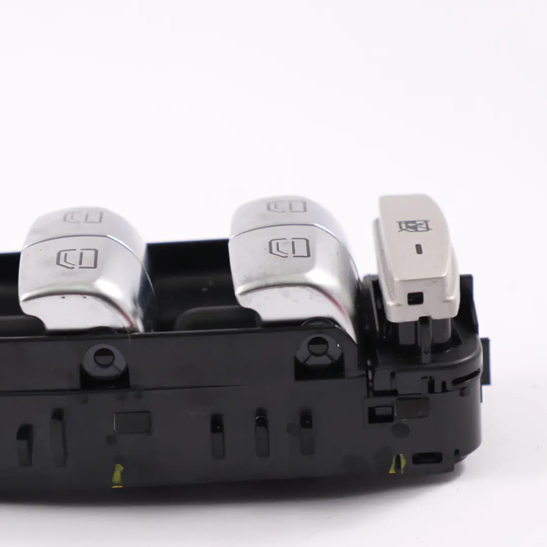 Interruttore alzacristalli lato guida anteriore nero per Mercedes X253 con numero di parte A2059056811 Mercedes X253 Interruttore alzacristalli lato guida anteriore nero - SKU A2059056811-2 - Numero di parte A2059056811