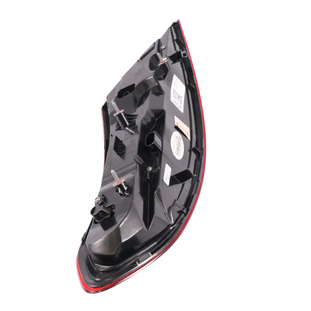 Mercedes C205 Luz Trasera Derecha Panel Lateral Luz Trasera - SKU A2059063205 - Número de pieza A2059063205