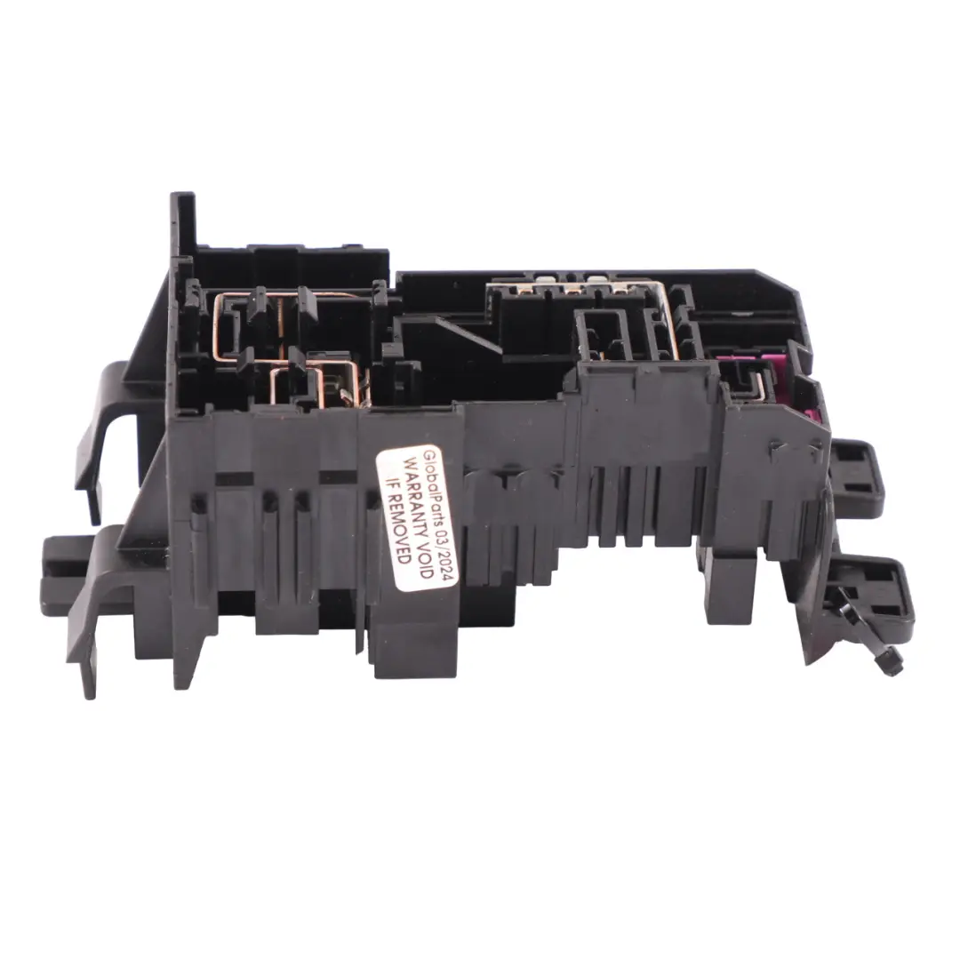 Mercedes W205 S205 W213 Fuse Box Front Relay Control Unit Module - SKU A2059067200-1 - Part number A2059067200