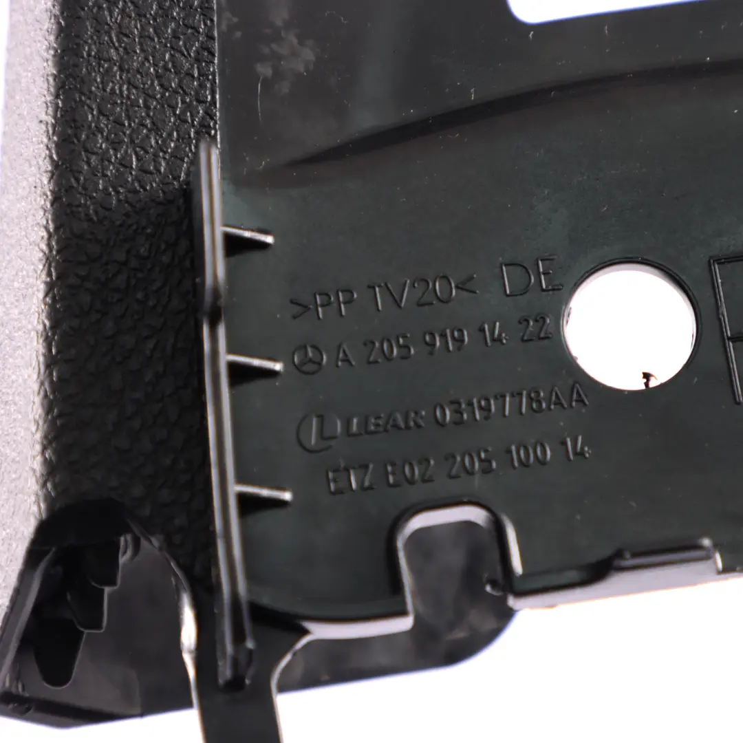 Osłona Obudowa Fotela Prawy Przód Czarna do Mercedes W205 W213 o numerze A2059191422 Mercedes W205 W213 Osłona Obudowa Fotela Prawy Przód Czarna - SKU A2059191422 - Numer Części A2059191422