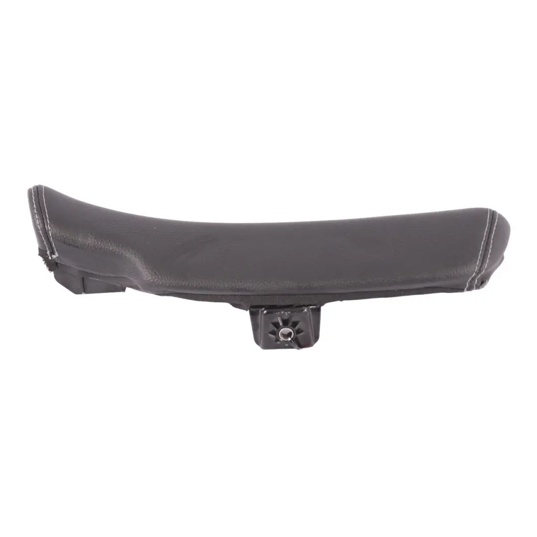 Garniture de siège avant gauche couvre de tête imitation cuir noir Mercedes A205 - SKU A2059203702 - Numéro de pièce A2059203702