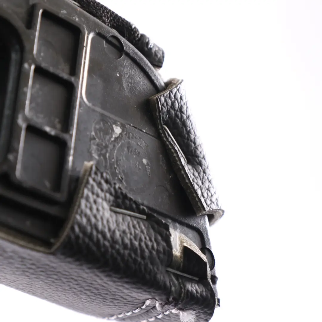 Garniture de siège avant gauche couvre de tête imitation cuir noir Mercedes A205 - SKU A2059203702 - Numéro de pièce A2059203702