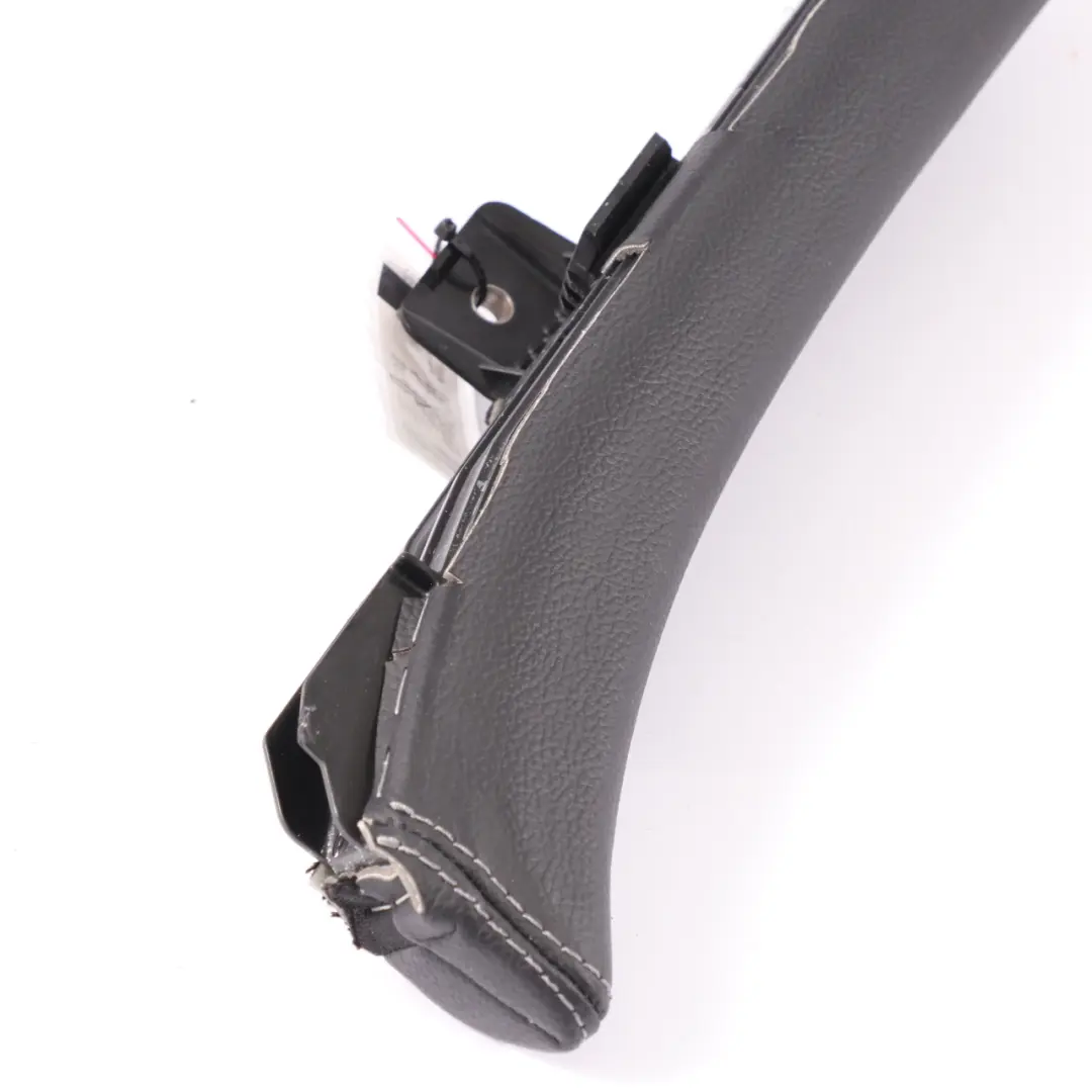 Garniture de siège avant gauche couvre de tête imitation cuir noir Mercedes A205 - SKU A2059203702 - Numéro de pièce A2059203702