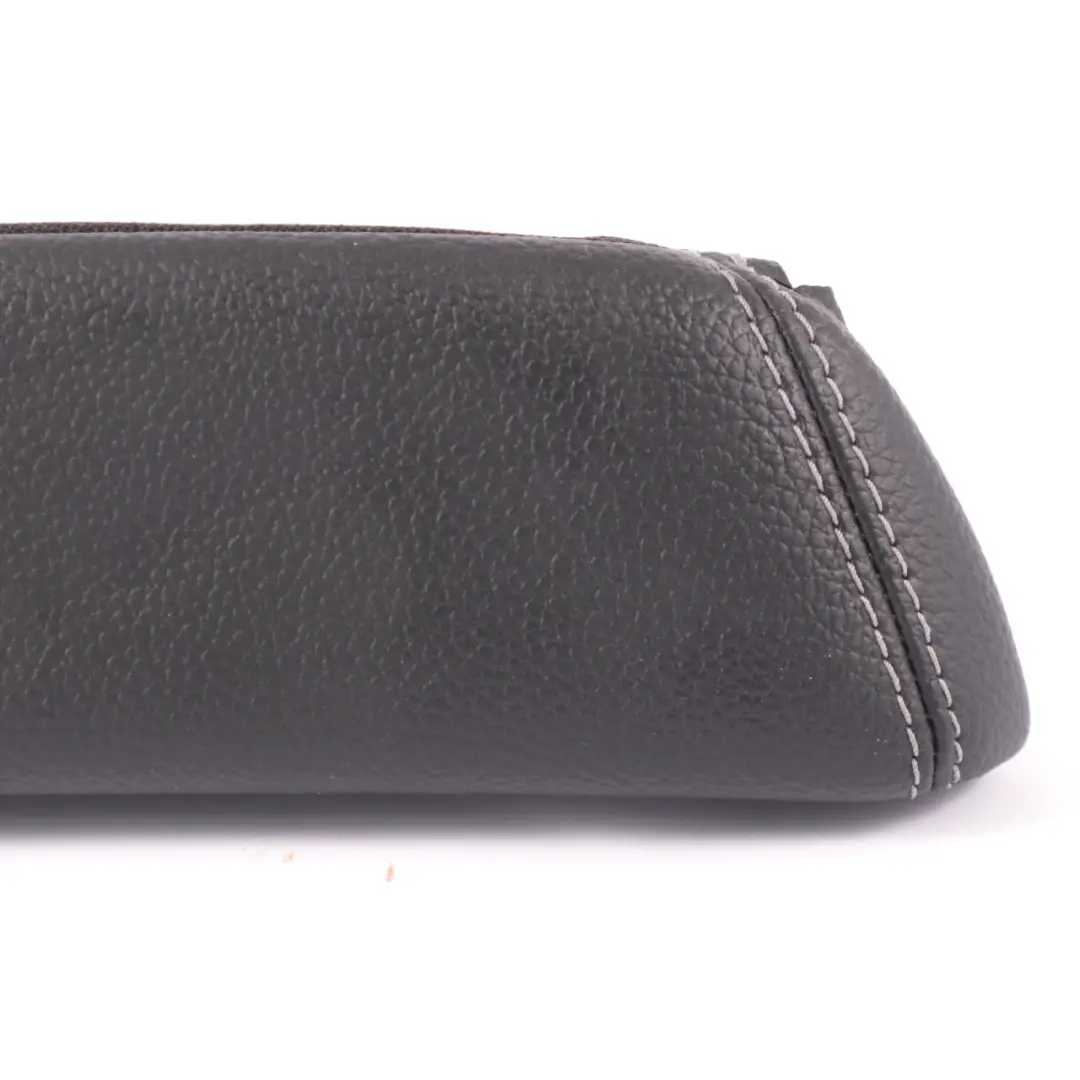 tapicería del asiento delantero derecho Cubierta Negro para Mercedes A205 con número de pieza A2059203802 Mercedes A205 tapicería del asiento delantero derecho Cubierta Negro - SKU A2059203802 - Número de pieza A2059203802