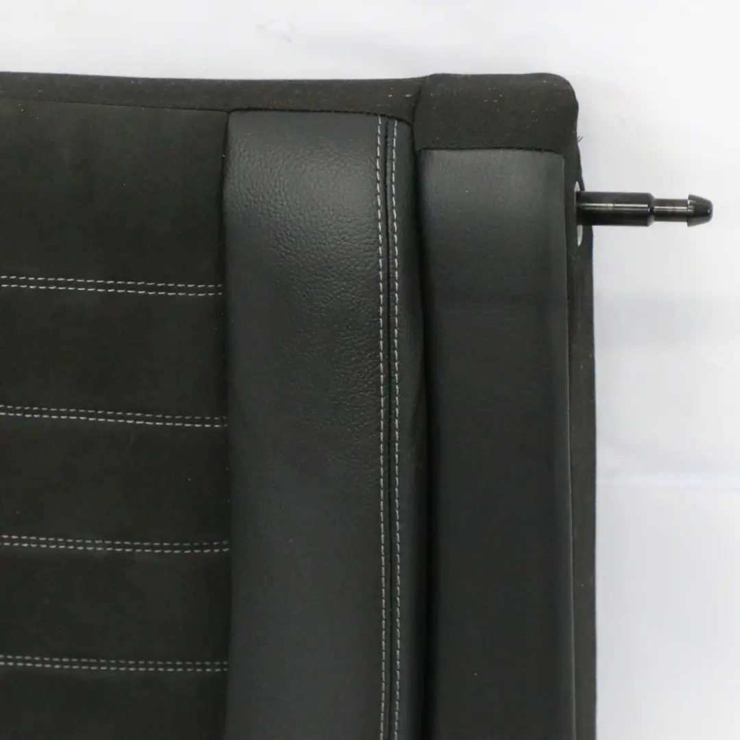 Respaldo Asiento Trasero Derecho Cubre Respaldo Imitación Cuero para Mercedes A205 con número de pieza A2059204208 Mercedes A205 Respaldo Asiento Trasero Derecho Cubre Respaldo Imitación Cuero - SKU A2059204208 - Número de pieza A2059204208