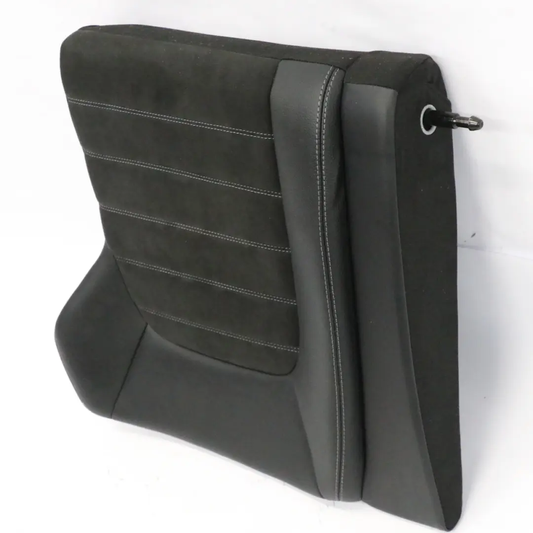 Schienale Sedile Posteriore Destro Rivestimento Schienale per Mercedes A205 con numero di parte A2059204208 Mercedes A205 Schienale Sedile Posteriore Destro Rivestimento Schienale - SKU A2059204208 - Numero di parte A2059204208