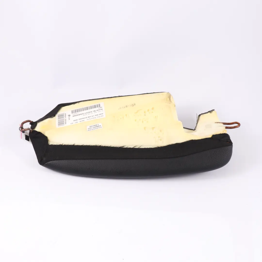 Sedile Laterale Mercedes A205 Posteriore Sinistro Finitura Pannello Pelle Nero per con numero di parte A2059205308 Sedile Laterale Mercedes A205 Posteriore Sinistro Finitura Pannello Pelle Nero - SKU A2059205308 - Numero di parte A2059205308