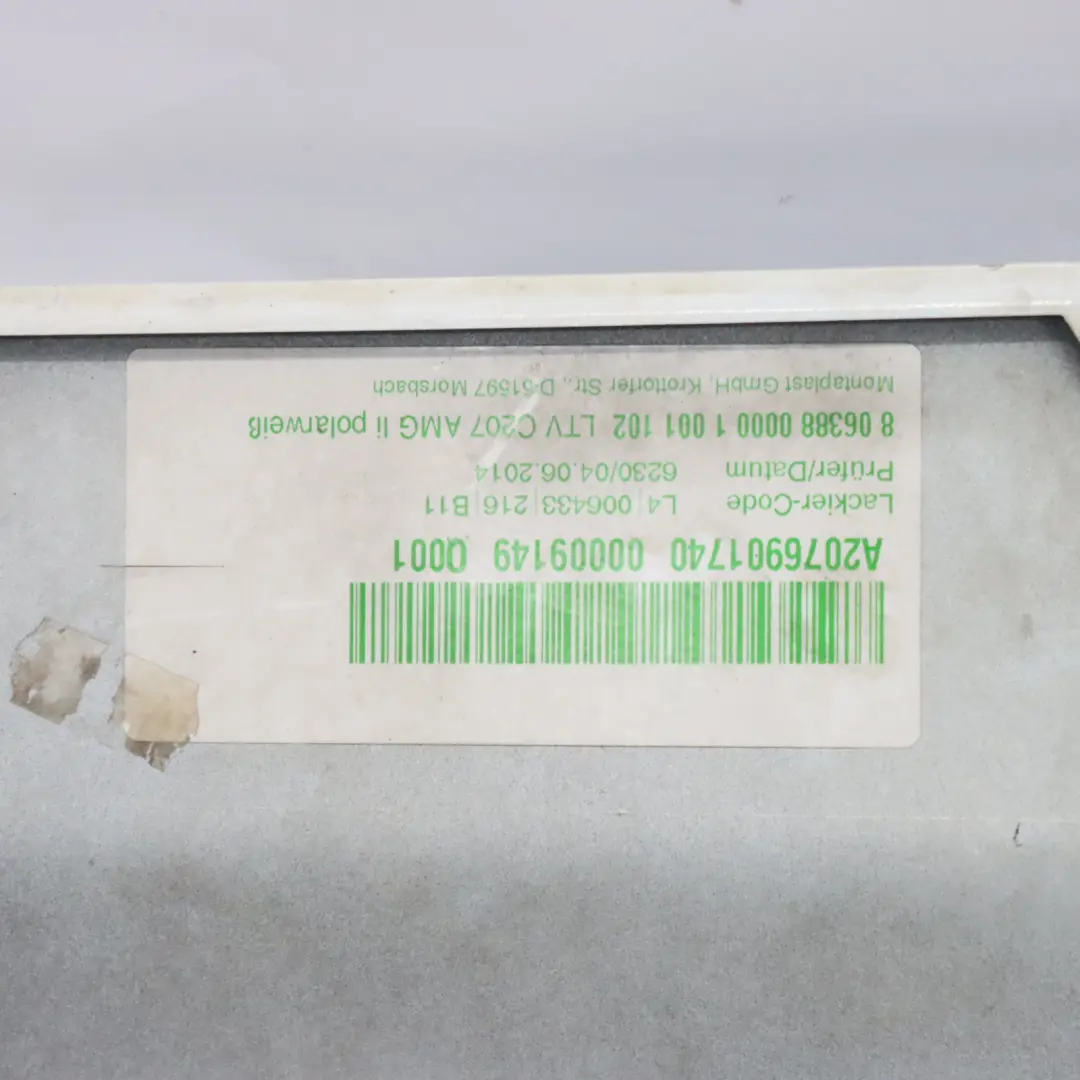 Mercedes A207 Cabrio Cache seuil de porte gauche Polar Silver - 761 - SKU A2076980954-POL - Numéro de pièce A2076980954