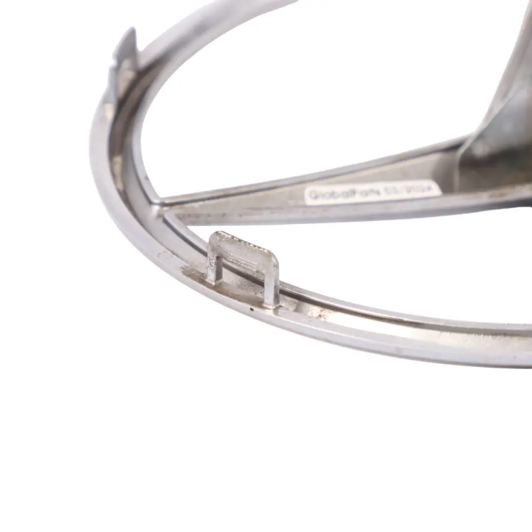 Emblema delantero Mercedes W207 Logo Star Grille Base Cromo para con número de pieza A2078170116 Emblema delantero Mercedes W207 Logo Star Grille Base Cromo - SKU a2078170116 - Número de pieza A2078170116