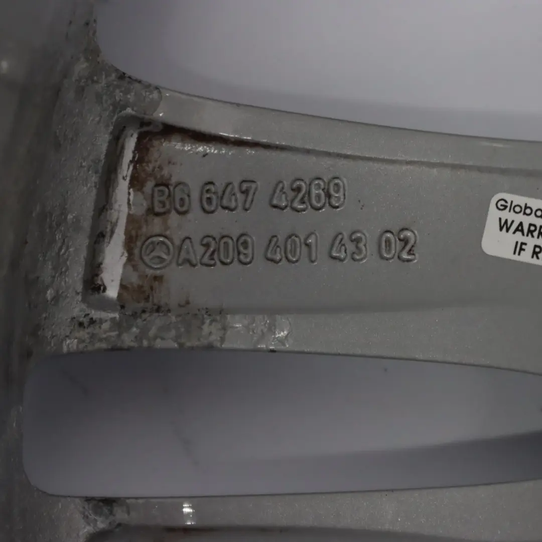 llanta de aleación plata de doble radio 17 "8.5J ET:30 para Mercedes C209 con número de pieza A2094014302 Mercedes C209 llanta de aleación plata de doble radio 17 "8.5J ET:30 - SKU A2094014302-1 - Número de pieza A2094014302